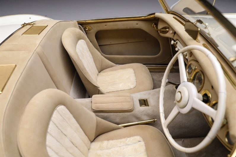 
								1958 Austin Healey 100-Six full									