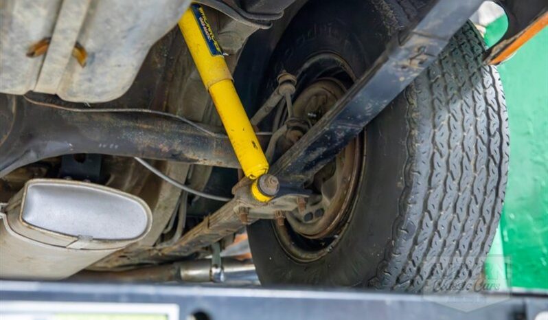 
								1970 Dodge Challenger T/A full									