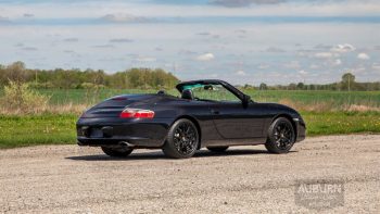 2002 Porsche 911 Carrera 4