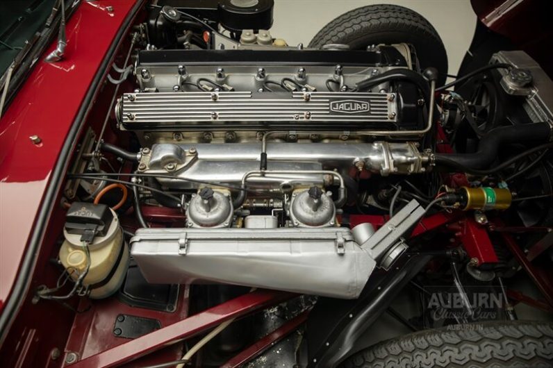 
								1970 Jaguar XKE Series II full									