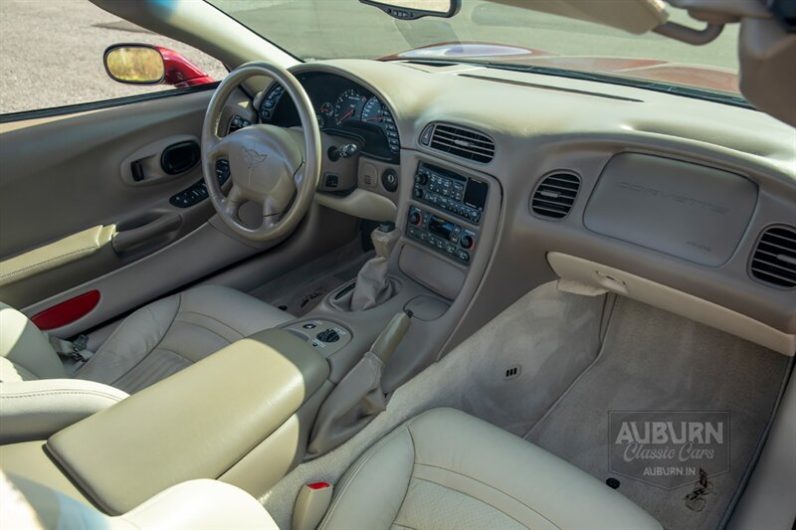 
								2003 Chevrolet Corvette 50th Anniversary Edition full									