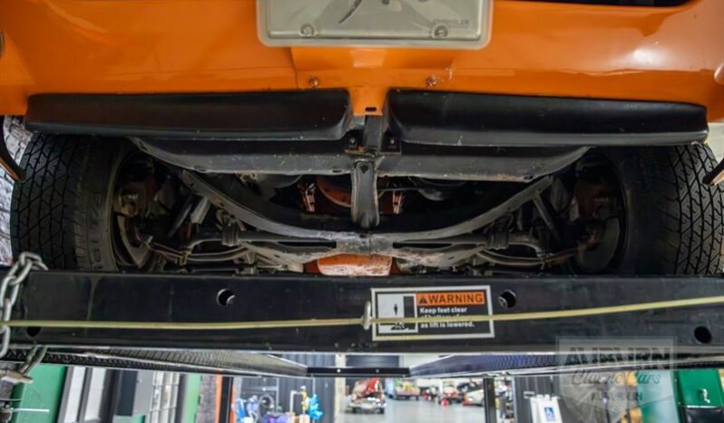 
								1970 Dodge Challenger T/A full									