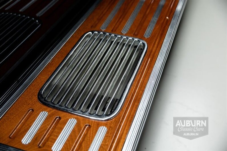 1930 Packard 745 Deluxe Eight