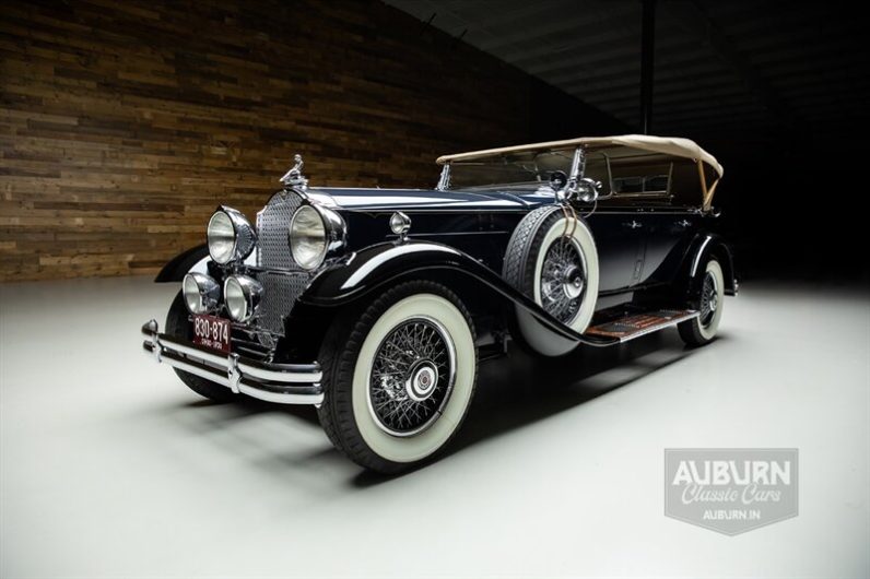 1930 Packard 745 Deluxe Eight