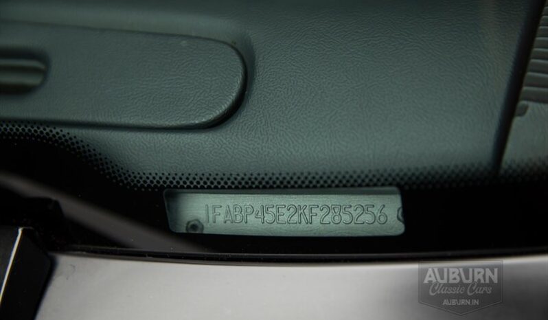 
								1989 Ford Mustang full									