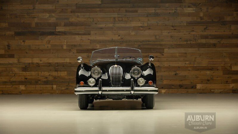 
								1957 Jaguar XK140 MC full									