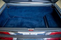 
										1986 Mercedes-Benz Roadster 560SL full									