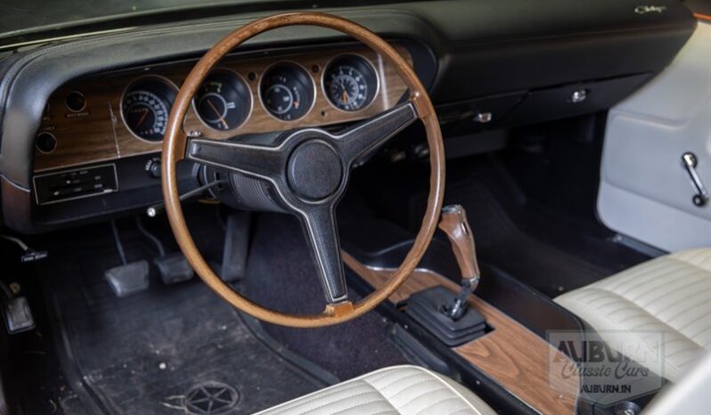 
								1970 Dodge Challenger T/A full									