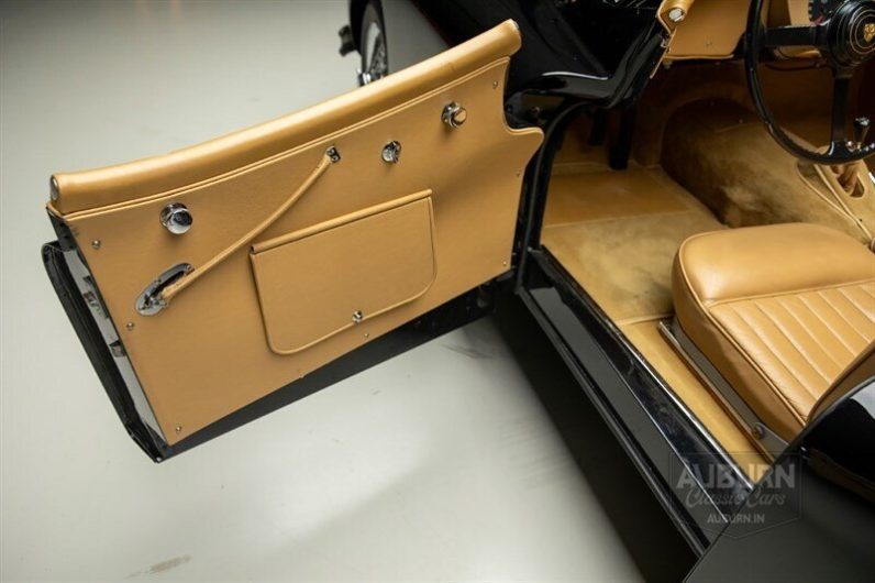 
								1957 Jaguar XK140 MC full									