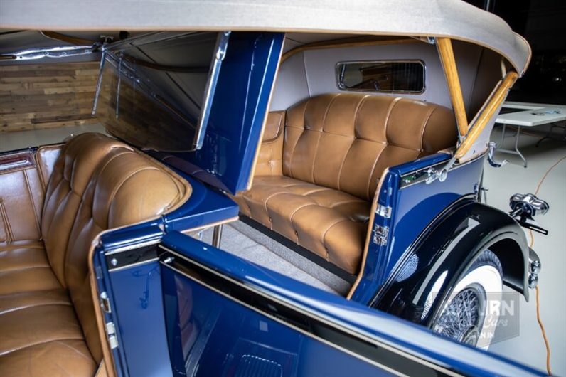 1930 Packard 745 Deluxe Eight