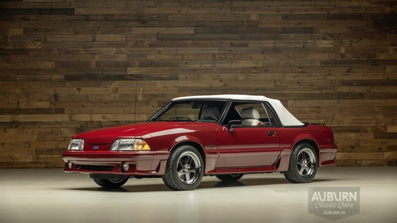 
								1989 Ford Mustang full									
