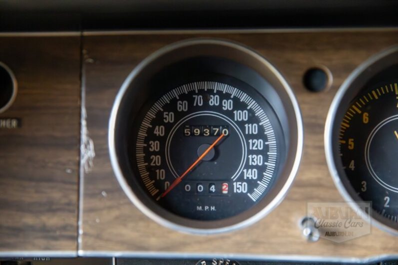 
								1970 Dodge Challenger T/A full									