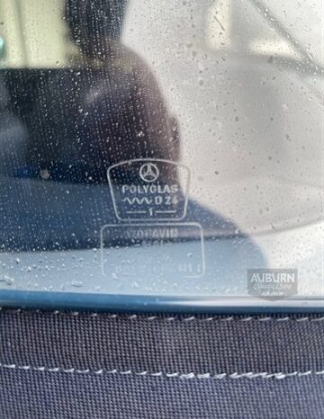 
								1986 Mercedes-Benz Roadster 560SL full									