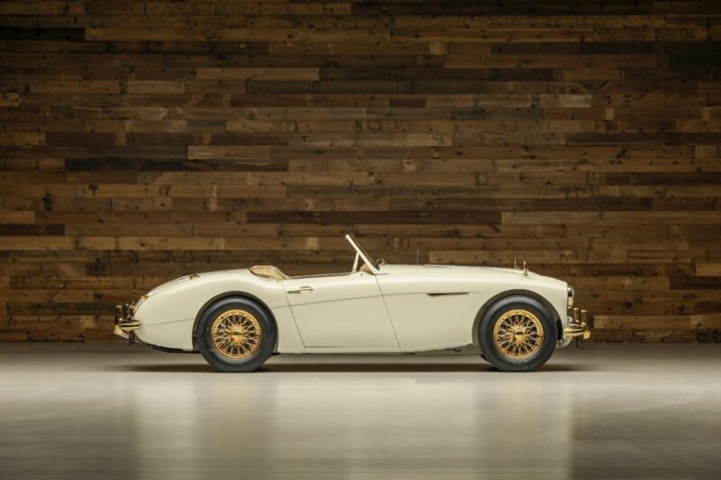 
								1958 Austin Healey 100-Six full									