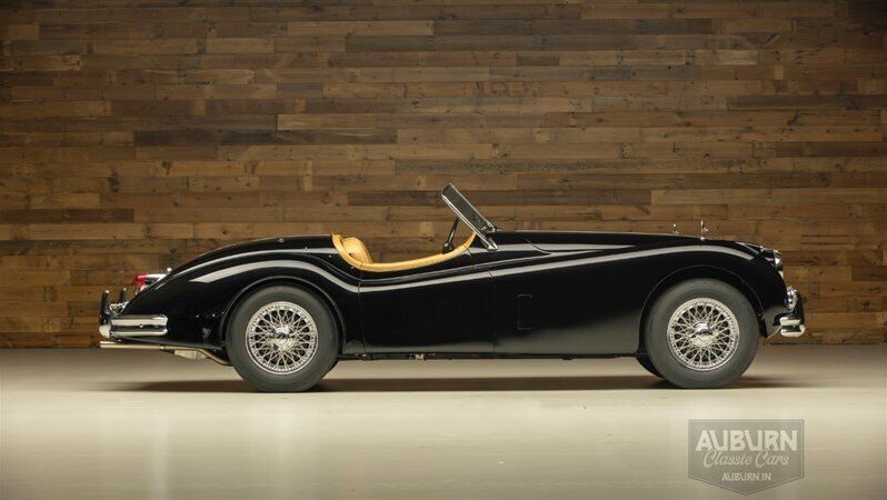 
								1957 Jaguar XK140 MC full									