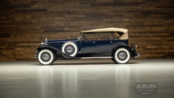 1930 Packard 745 Deluxe Eight